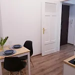 Guest Room Rowna