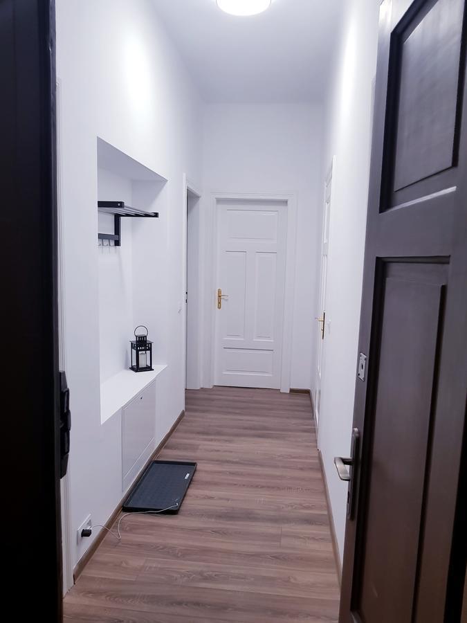 Guest Rowna * Kielce