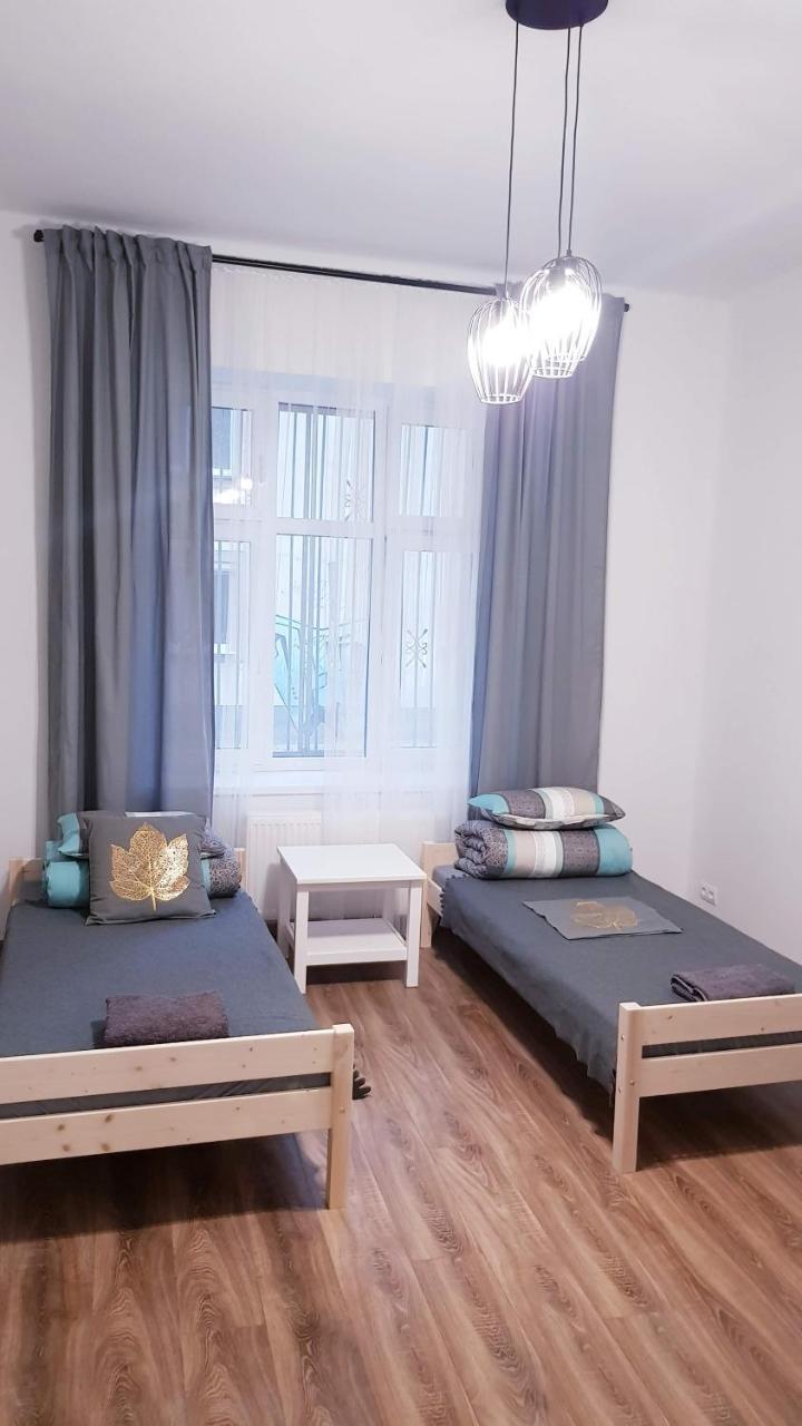 Homestay Guest Rowna